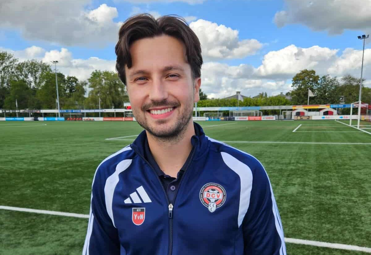 DCV vertrouwt op 26-jarige trainer Van Noort: “Ik wil een periodetitel”
